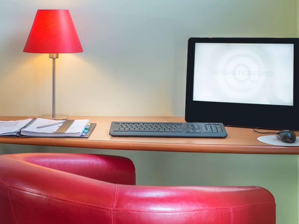 B&B Hotel Les Sables-D'Olonne Centre Gare Zewnętrze zdjęcie