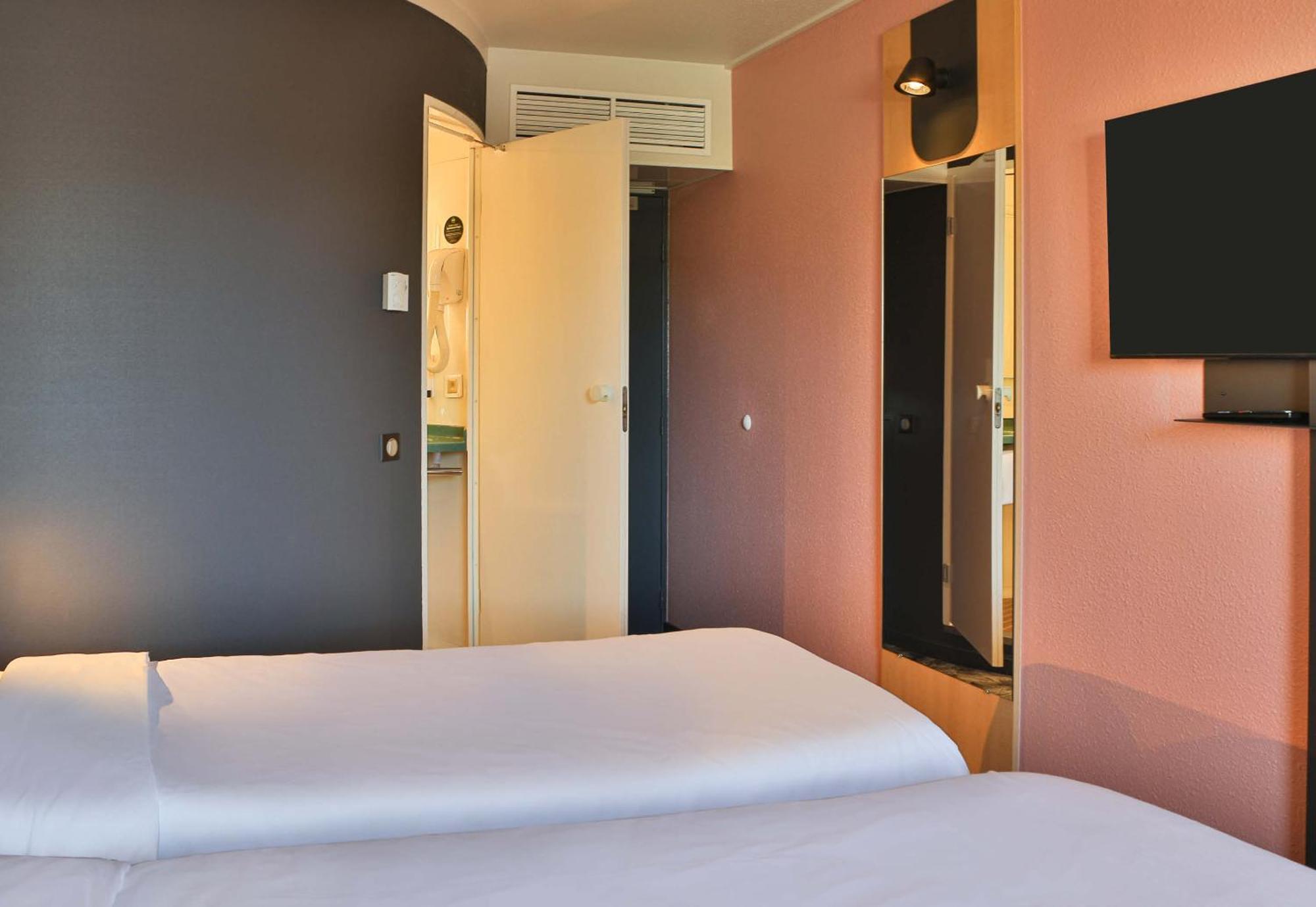 B&B Hotel Les Sables-D'Olonne Centre Gare Zewnętrze zdjęcie